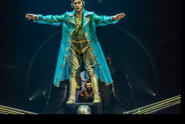 Cirque du Soleil - Kurios, Rolla Bolla