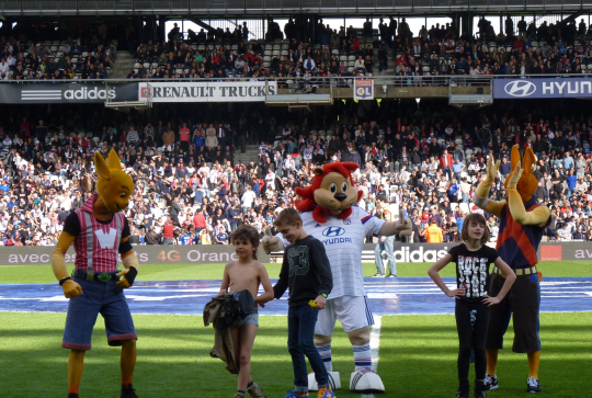 Concours Air Guitar avec CitizenKid - Allan