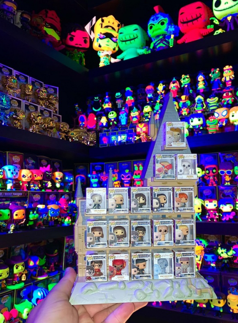 Pop Collector Clermont : Une multitude de figurine "Pop" dans une boutique