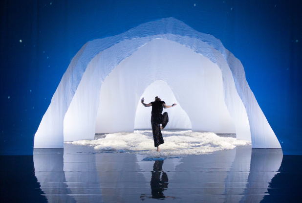 Lux - univers glaciaire