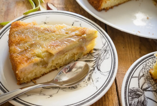 Tarte tatin à la rhubarbe