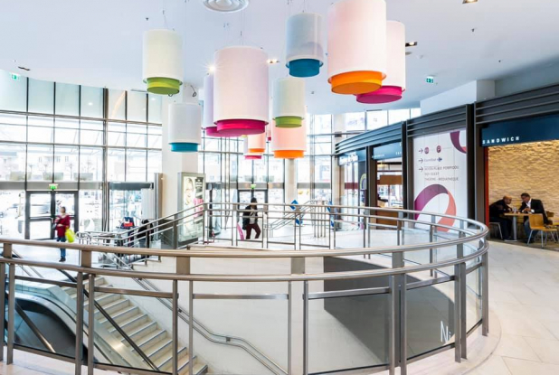 Centre commercial Espace St Quentin - étage