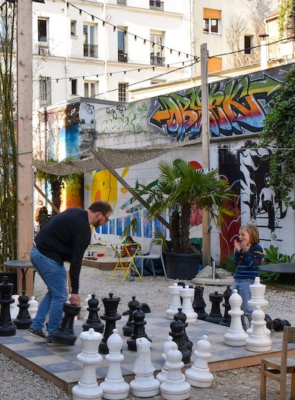 88 Ménilmontant : échecs géants