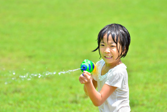 Mode d'emploi pour un anniversaire super-héros (et super-héroïne) - Précision comme Iron Man et Captain America