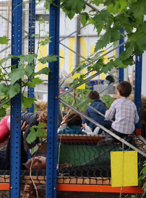 Enfants jouant à l'Agronaute