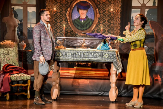 Les petits secrets de Mammy Poppins : Mary Poppins sur scène