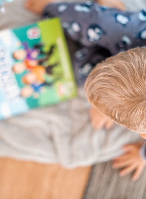 Bouquins câlins dans les Alpes-Maritimes