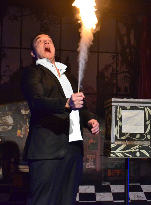 Qui veut la peau du magicien ? - Sébastien Mossiere