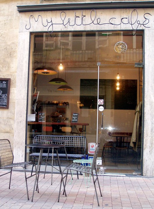 My little Café : extérieur