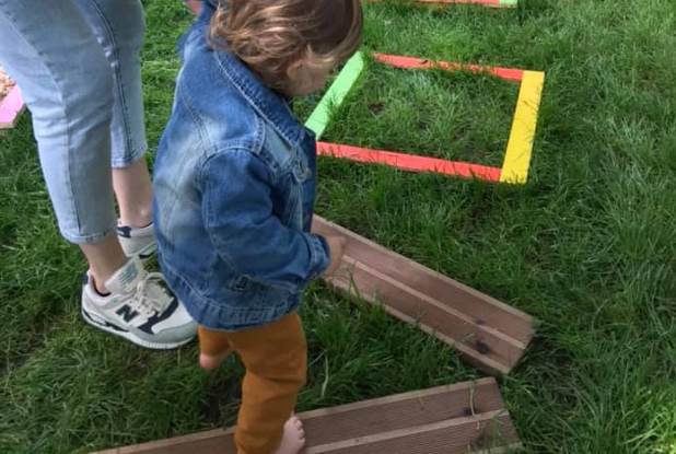 Pieds nus à la Maison de la Pêche et de la Nature