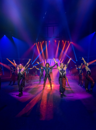 Le merveilleux show d’Arlette Gruss
