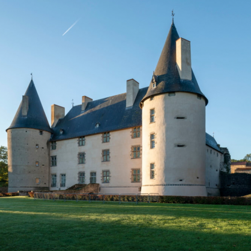 Château de Villeneuve-Lembron