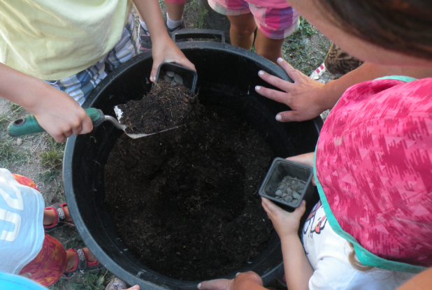 La Ferme de Paillac : les mains dans la terre