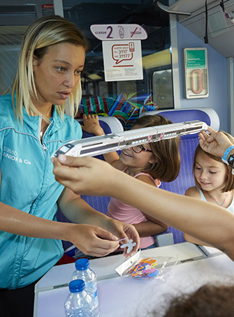 Service SNCF Junior & Cie - dans le train