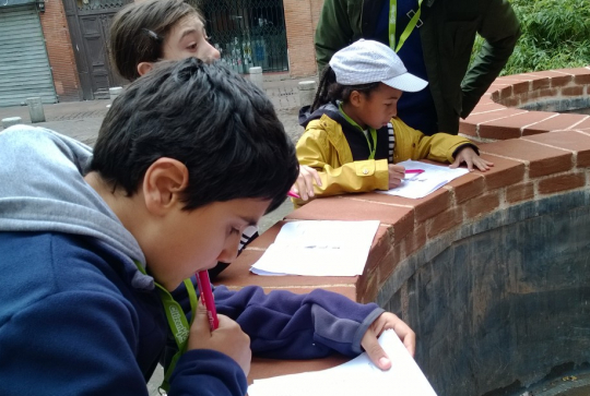 Chasse aux oeufs de Pâques à Toulouse - enfants