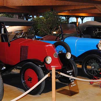 Manoir de l'Automobile et des Vieux Métiers