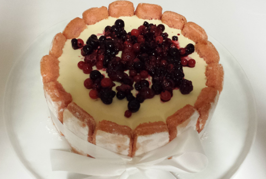 Charlotte aux fruits rouges