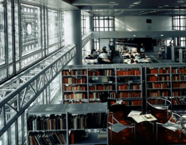 Vue générale de la bibliothèque de l'Institut du Monde Arabe