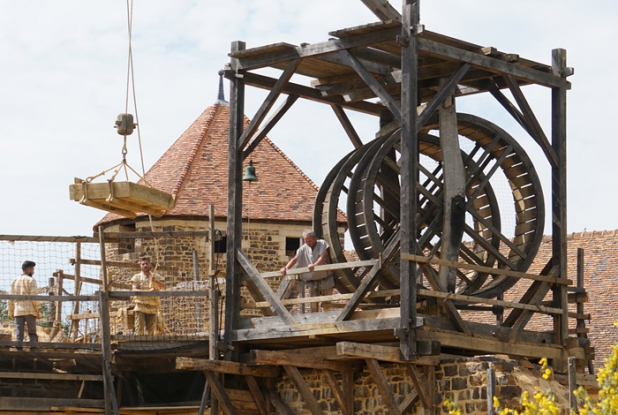 Guédelon - La cage à écureuil - la grue du Moyen Age
