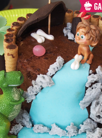 Gâteau Préhistoire pour Yuna - Gagnant de février 2020