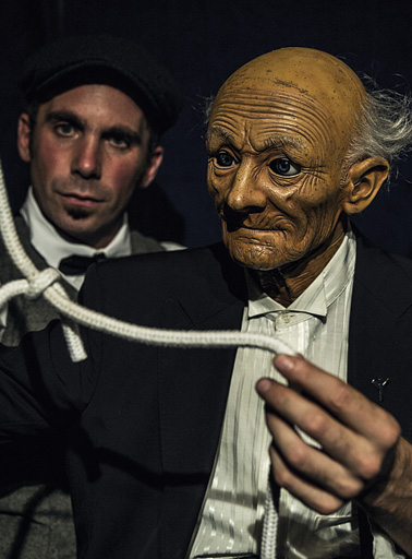 Pépé, un siècle de magie saltimbanque - Cie du Docteur Troll