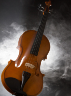 L'HSITOIRE DU SOLDAT : Un violon dans la lumière et la fumée