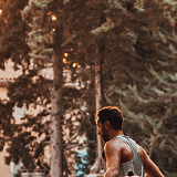 Tournée Mosaïque : Spectacle de rue acrobatique en fin de journée