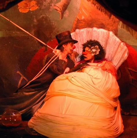 Tout l'univers en plus petit - Cie Attention fragile