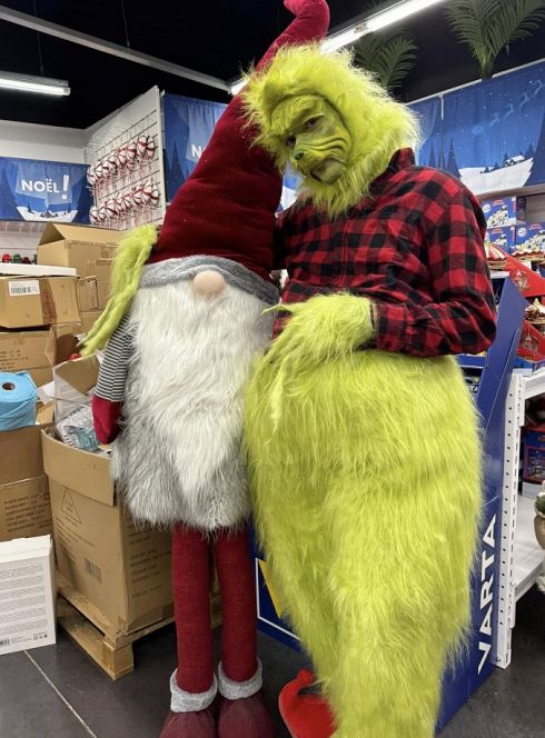Noël à Nice Valley : Le Grinch dans un magasin
