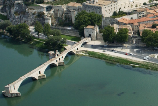 Avignon la cité des Papes