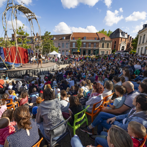 Festival des Binbins : Spectacle de rue pour les enfants à Douai