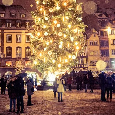 Place Kléber : le cœur de la capitale de Noël
