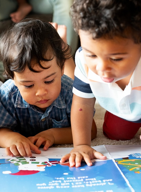 Biblis en folie à Bordeaux : petits lisent