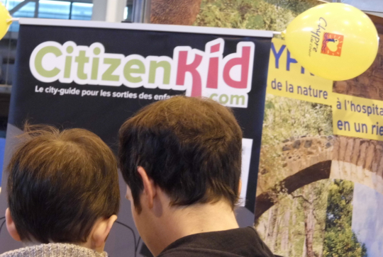 Photo famille Citizenkid - Salon mondial du Tourisme