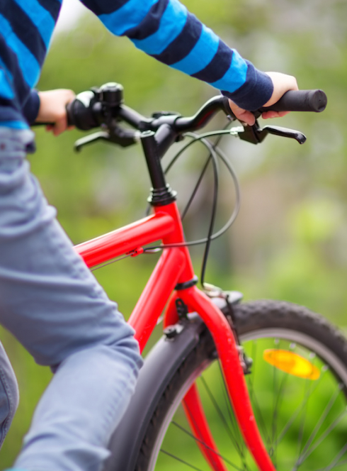 Voie verte à Étampes : balades à vélo en famille près de Paris