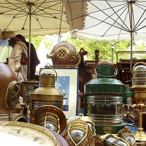 Grande brocante de la place Viarme