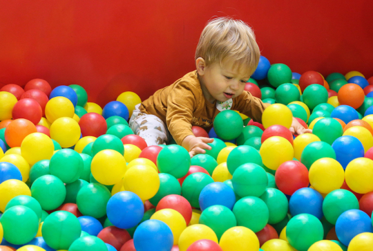 Gulli Parc Sainte-Geneviève-des-Bois : piscine à balles