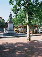 Place de la Croix-Rousse