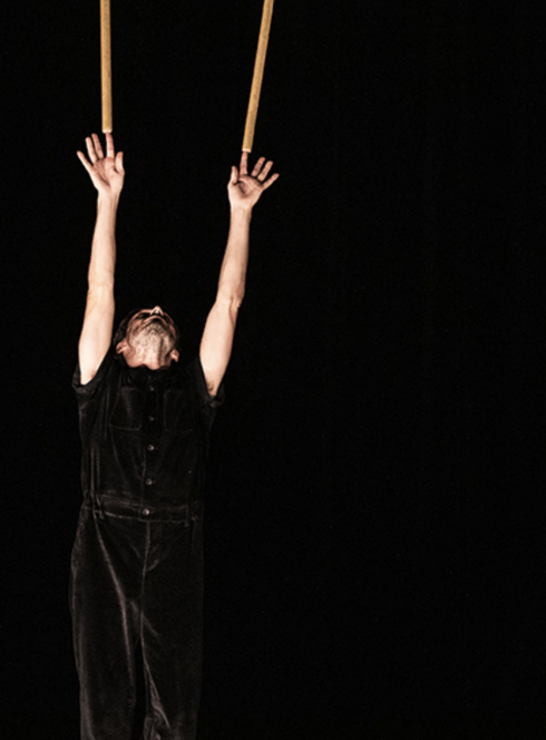 S’assurer de ses propres murmures - Collectif Petit Travers