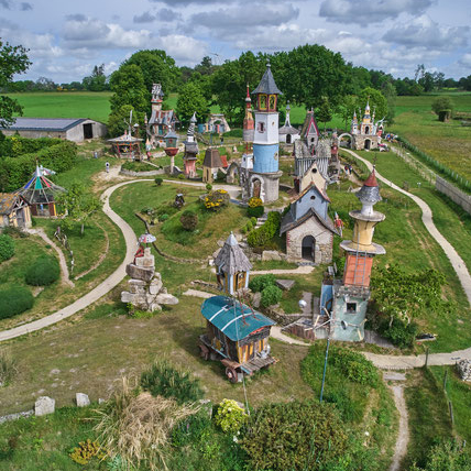 L'univers du poète ferrailleur