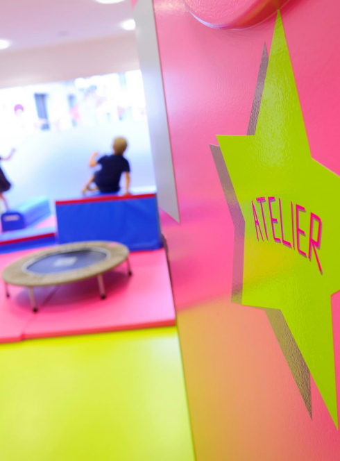 Viens jouer à la maison