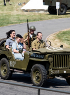 Véhicules en uniforme