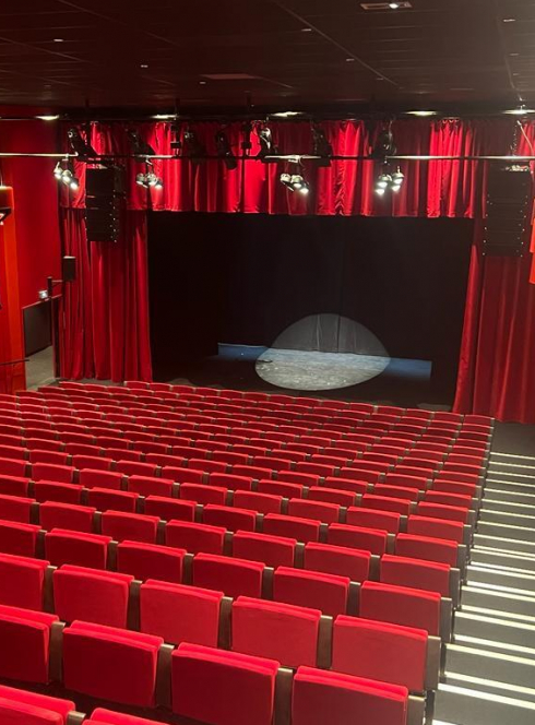 Théâtre à l'Ouest