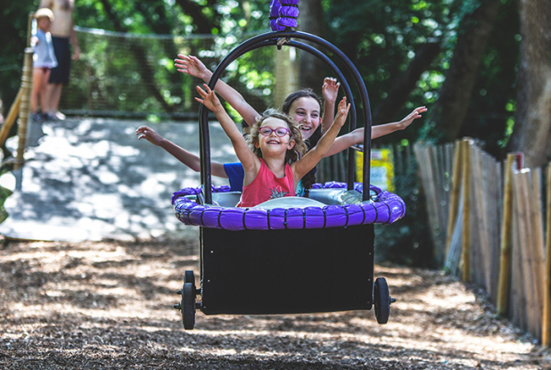 Village des Fous : jeu en famille