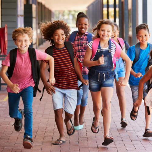Calendrier scolaire 2025-2026 : toutes les dates de vacances et jours fériés