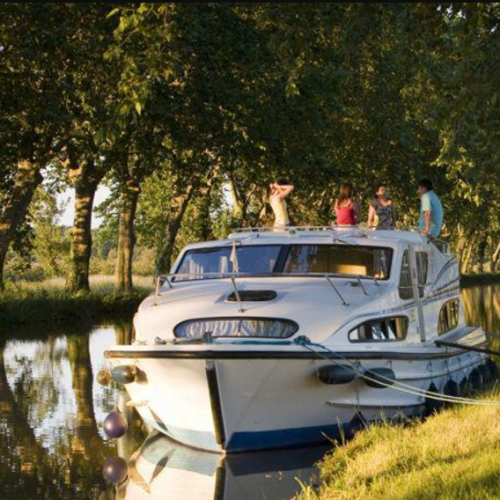 Vacances en famille sur une péniche