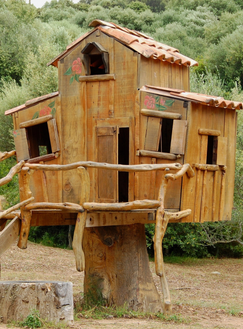 Cabane enfant en bois
