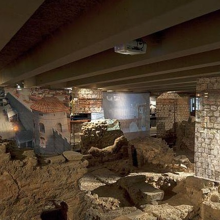 Crypte Archéologique de Notre-Dame - Paris Musées