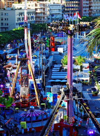 Vacances à la fête foraine de Monaco