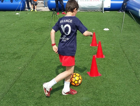 Preparez Un Anniversaire Special Football A Votre Enfant Deco Gouter Et Activites Citizenkid Preparez Un Anniversaire Special Football A Votre Enfant Deco Gouter Et Activites Citizenkid